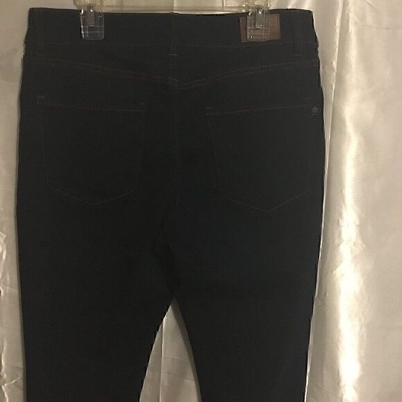 Tahari Blue Dark Wash Skinny Jeans 8 - Picture 3 of 4